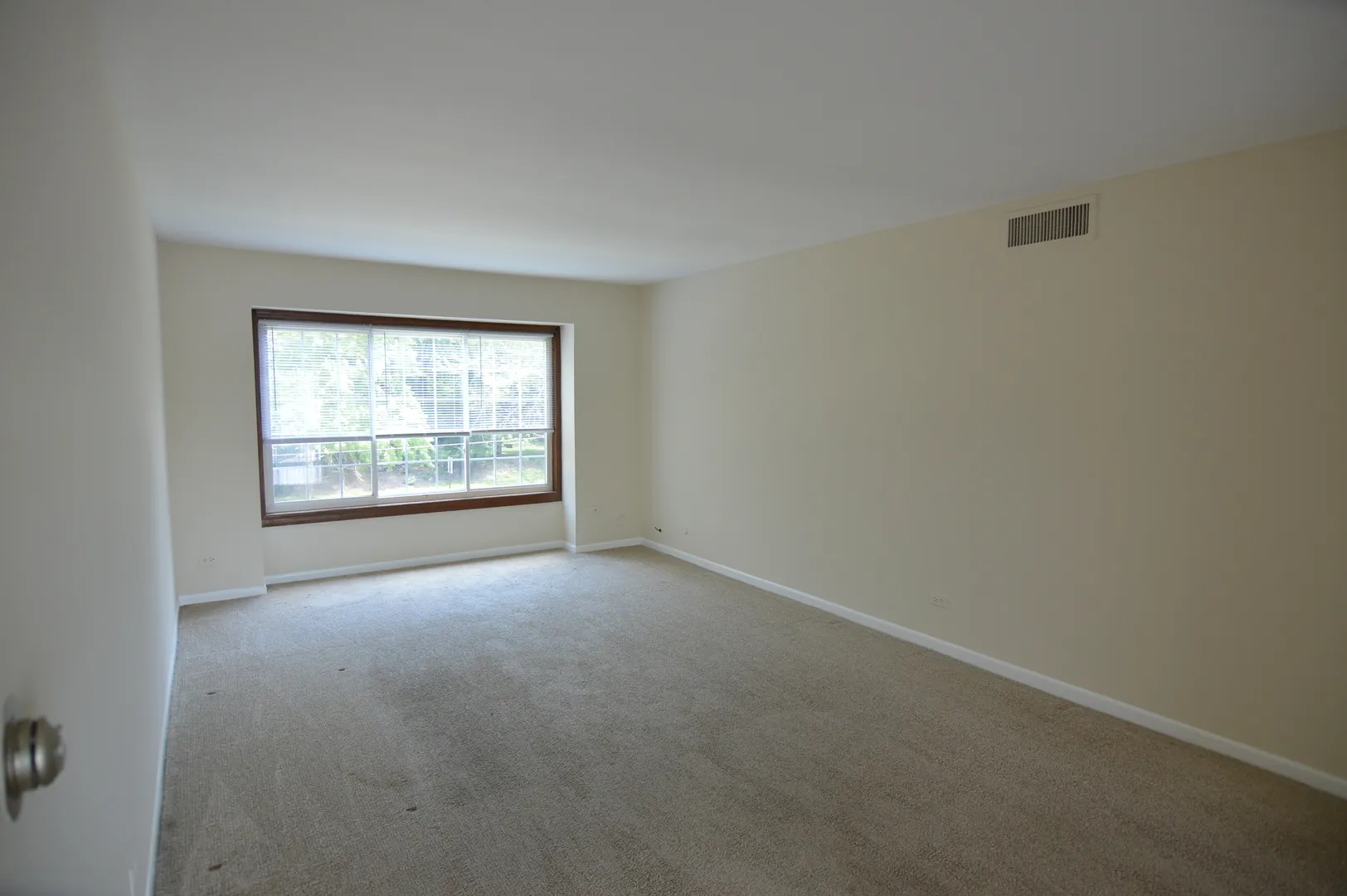 370 S Eastern Ave, , 60010, USA 60010-Barrington-IL