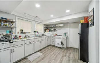 7038 S Woodlawn Ave, , 60637, USA 60637-Chicago-IL