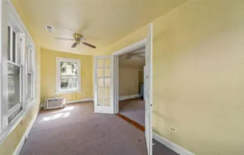 7038 S Woodlawn Ave, , 60637, USA 60637-Chicago-IL