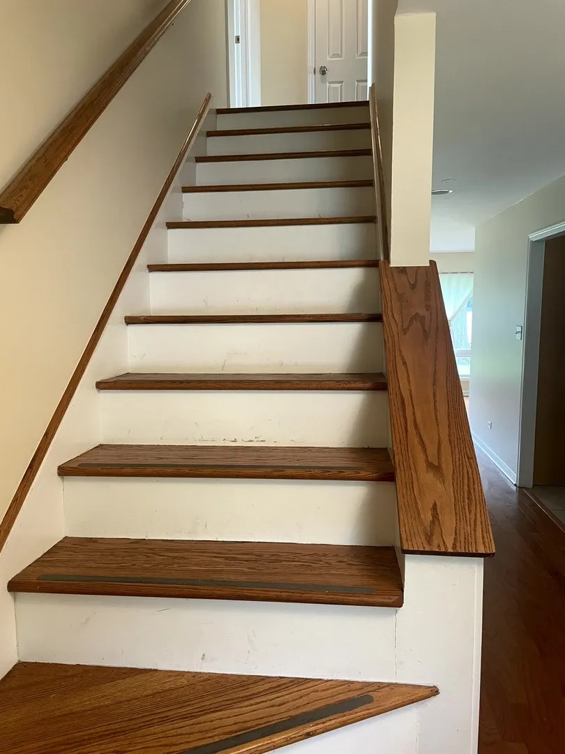 2S525 Lloyd Ave, ,  60148, USA 60148-Lombard-IL