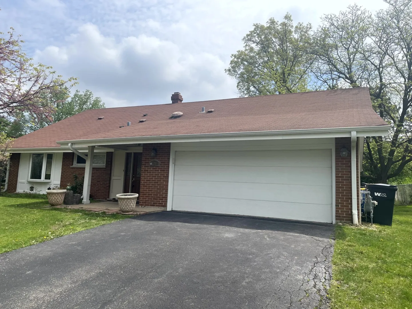 2S525 Lloyd Ave, , 60148, USA 60148-Lombard-IL