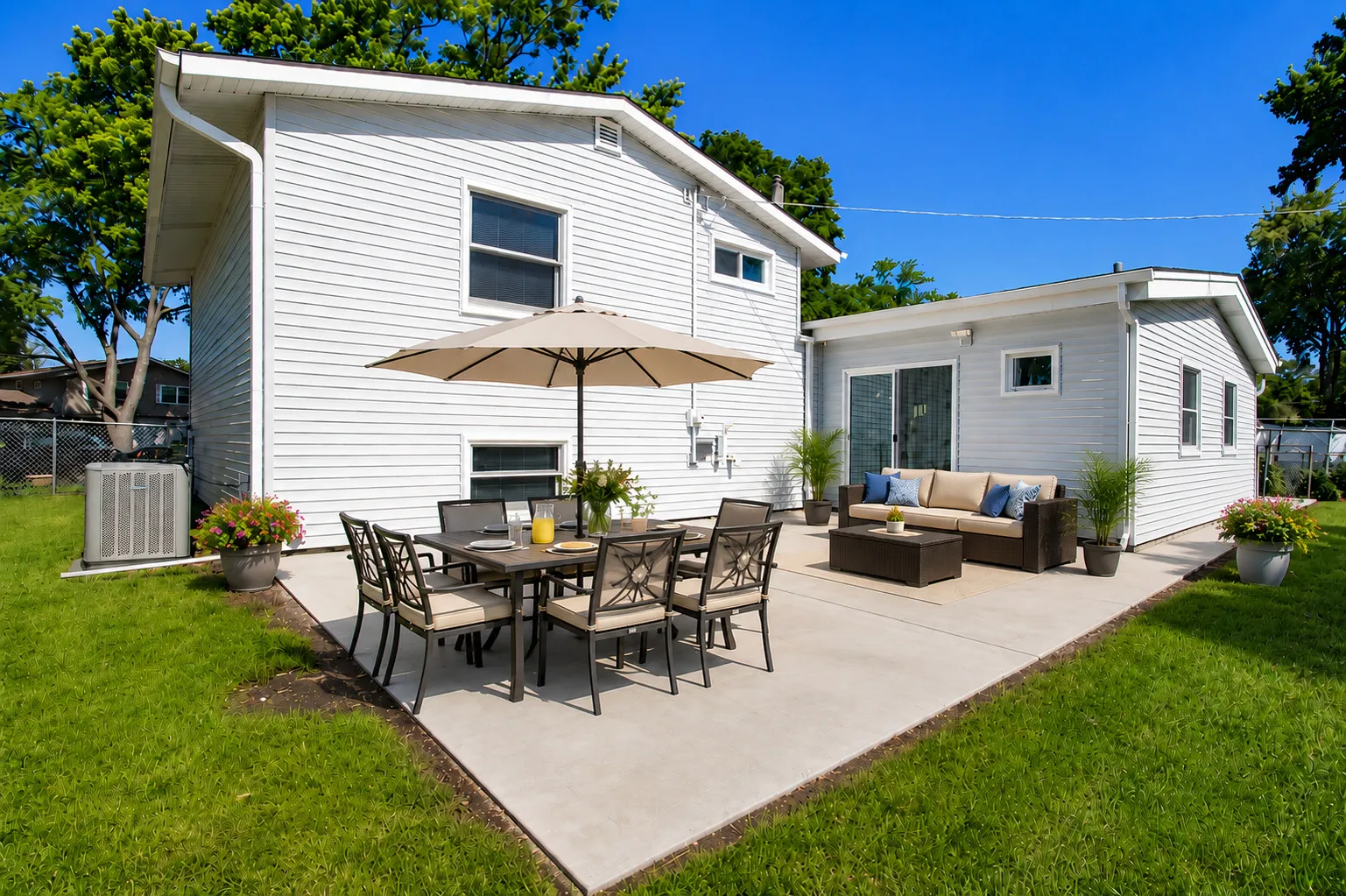 7777 Ramsgate Cir S, ,  60133, USA 60133-Hanover Park-IL