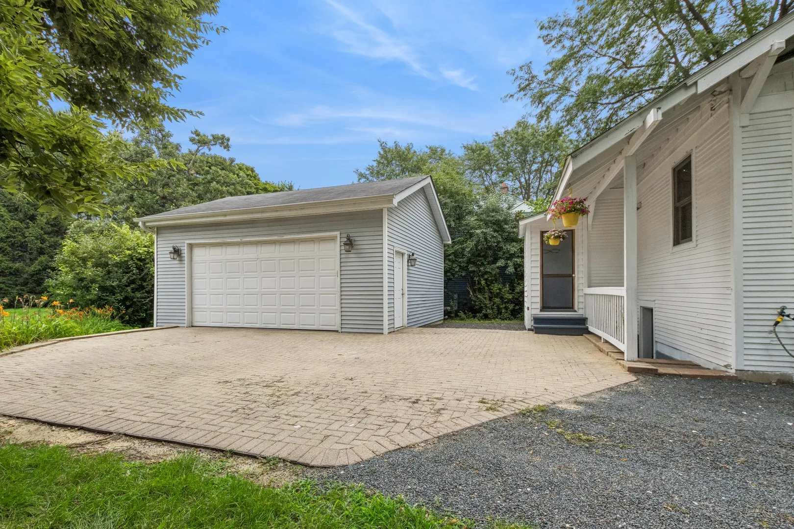 255 N Happ Rd, , 60093, USA 60093-Northfield-IL