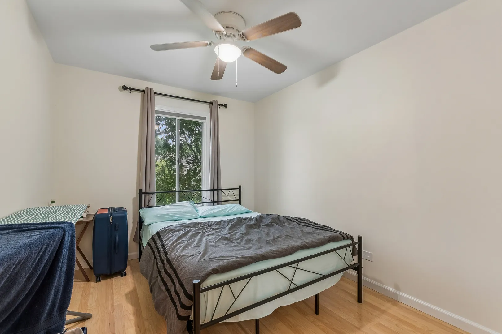 298 Danbury Dr, , 60565, USA 60565-Naperville-IL