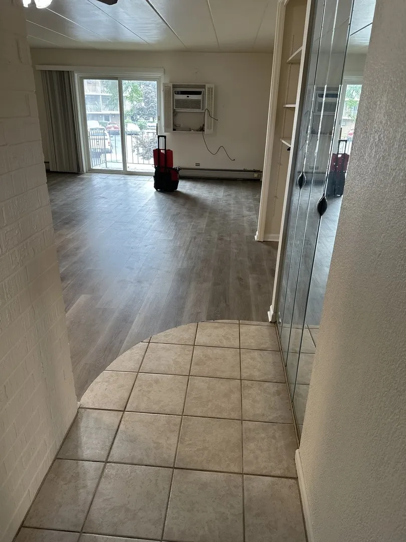 104 E Bailey Rd, , 60565, USA 60565-Naperville-IL