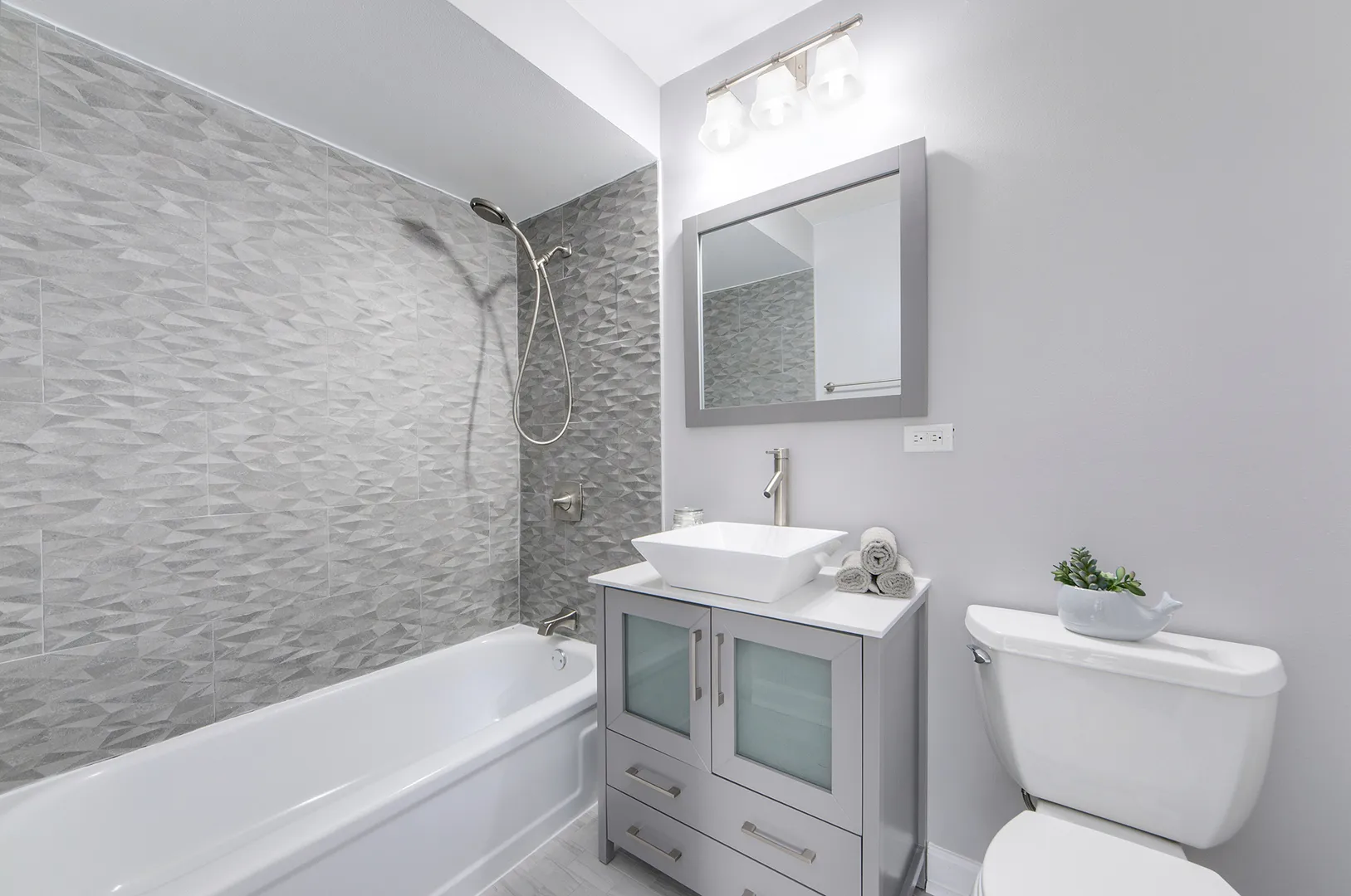 9619 Bianco Terrace, ,  60016, USA 60016-Des Plaines-IL