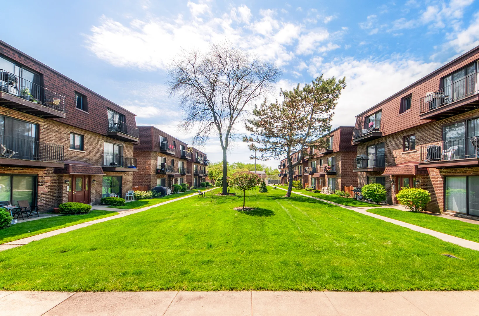 9619 Bianco Terrace, ,  60016, USA 60016-Des Plaines-IL