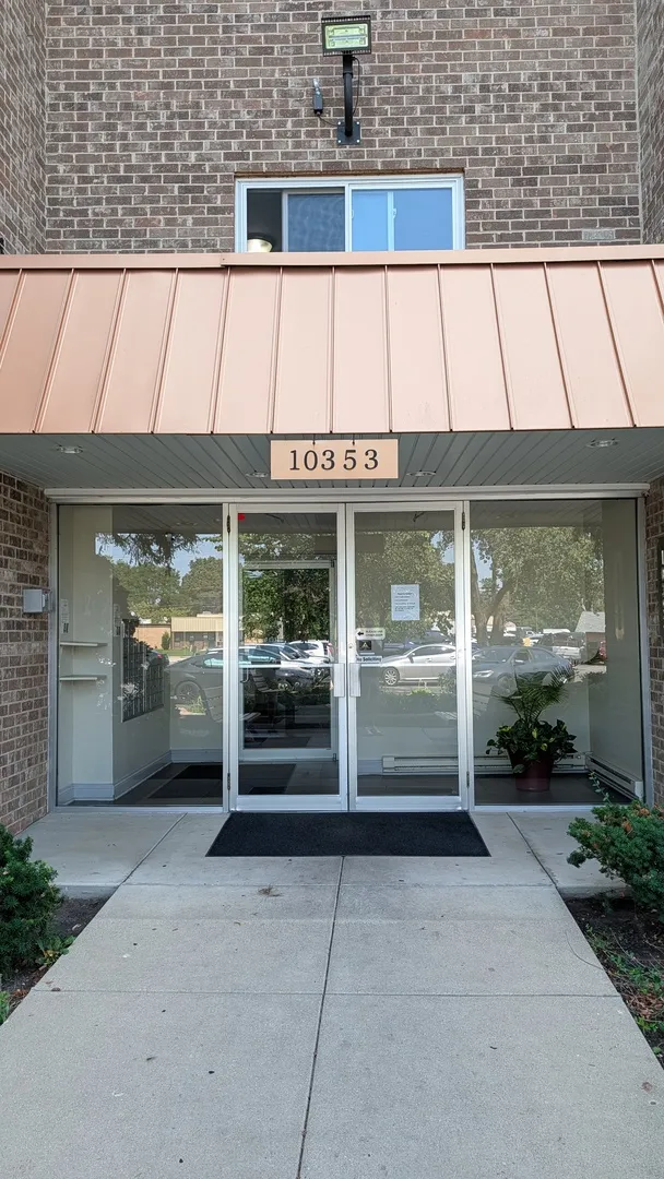 10353 Dearlove Rd, , 60025, USA 60025-Glenview-IL