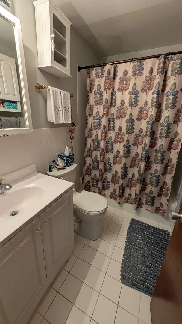 10353 Dearlove Rd, , 60025, USA 60025-Glenview-IL