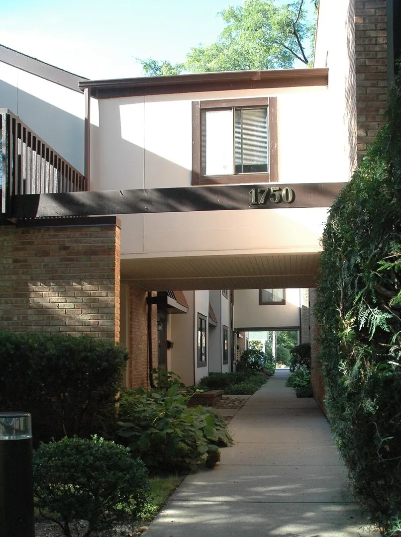 1750 Henley St, , 60025, USA 60025-Glenview-IL