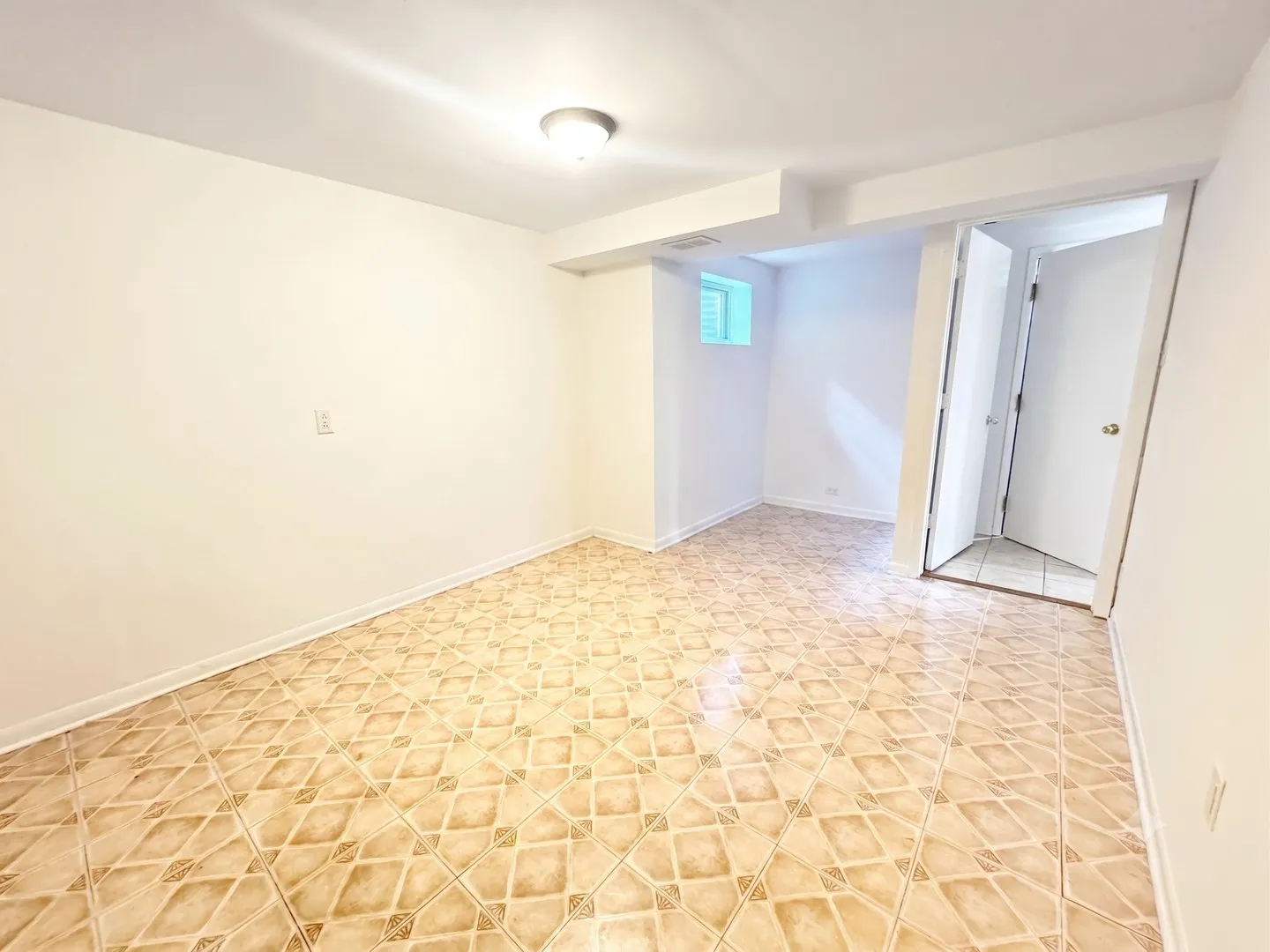 1750 Henley St, , 60025, USA 60025-Glenview-IL