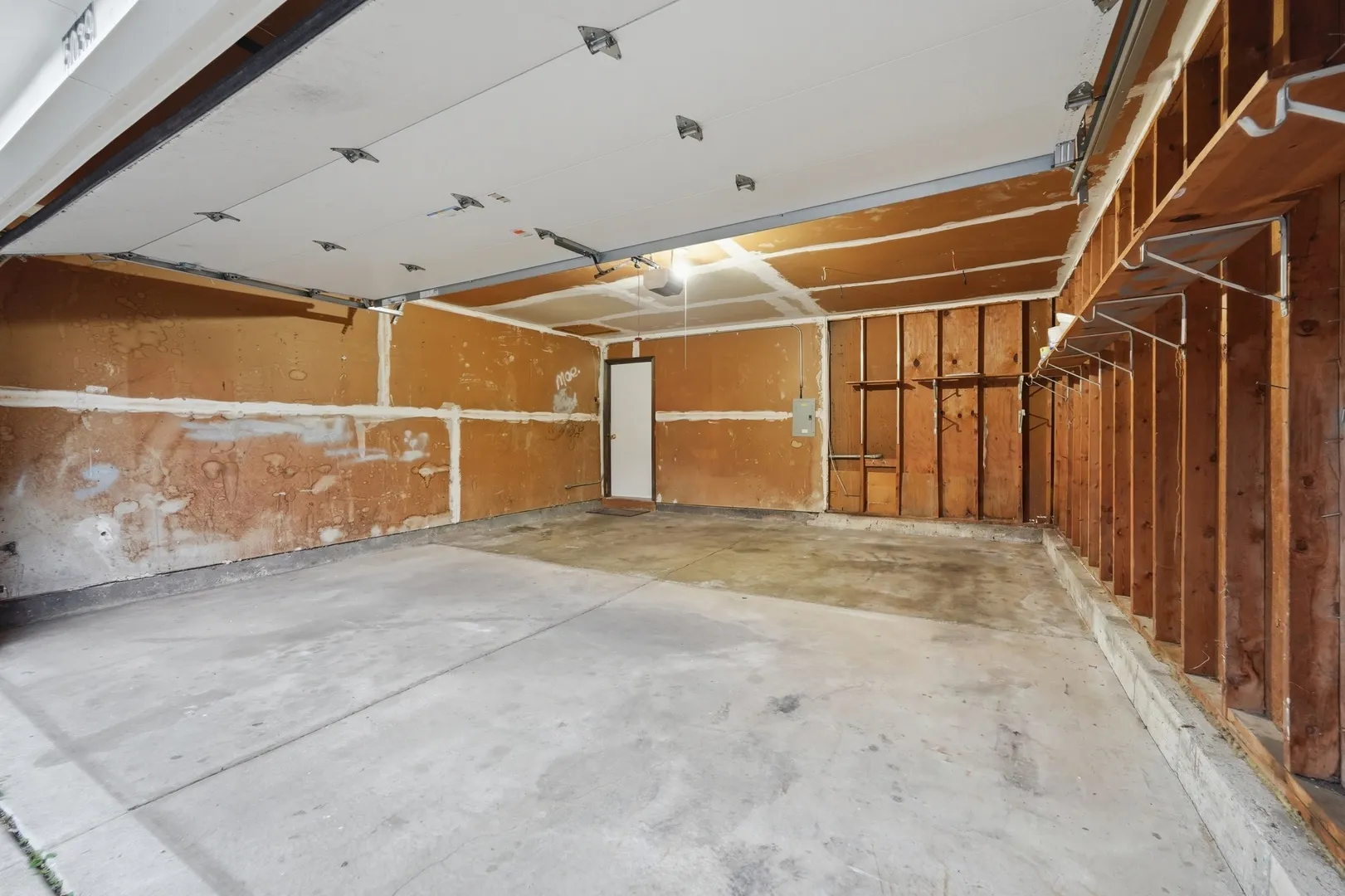 5039 Chambers Dr, , 60010, USA 60010-Hoffman Estates-IL