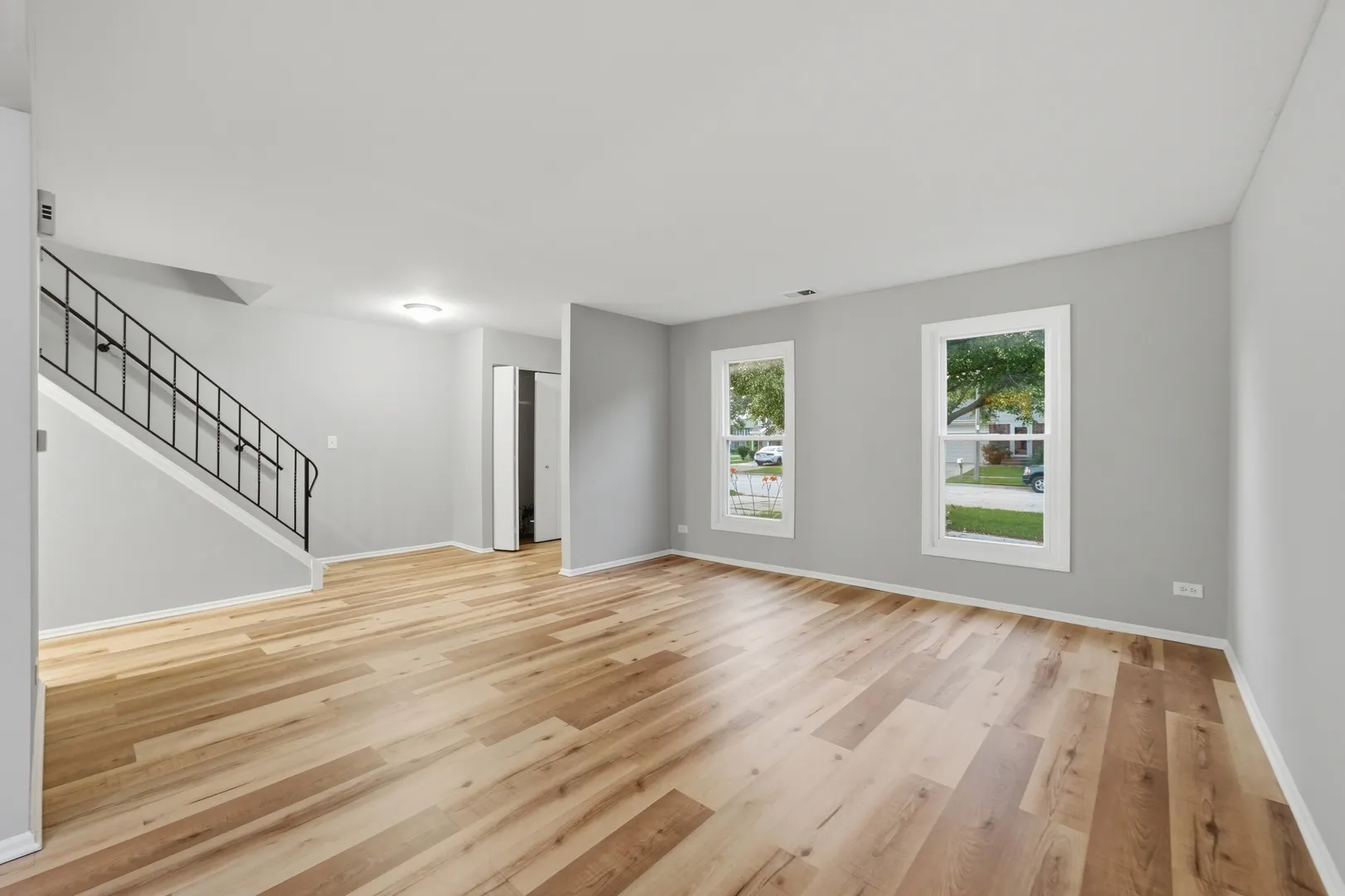 5039 Chambers Dr, , 60010, USA 60010-Hoffman Estates-IL