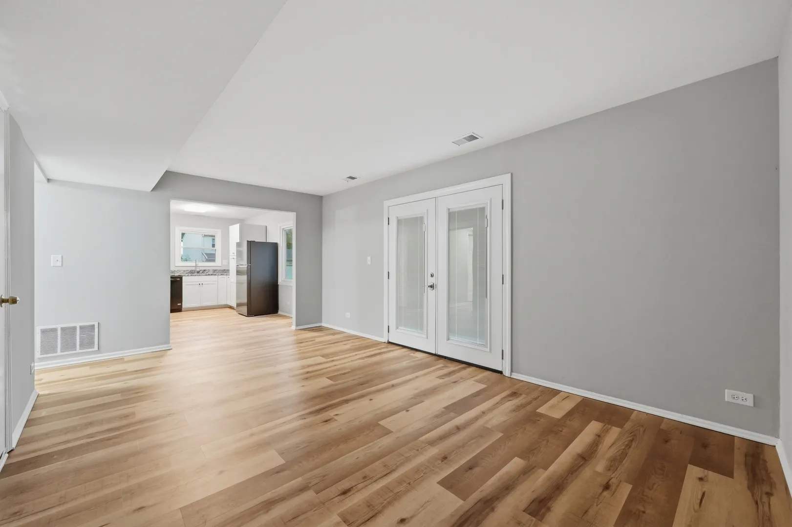 5039 Chambers Dr, , 60010, USA 60010-Hoffman Estates-IL