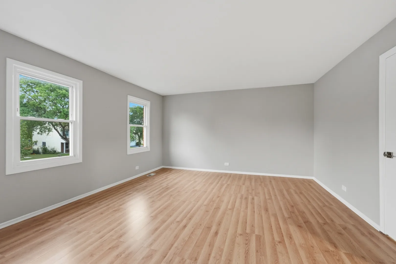 5039 Chambers Dr, , 60010, USA 60010-Hoffman Estates-IL