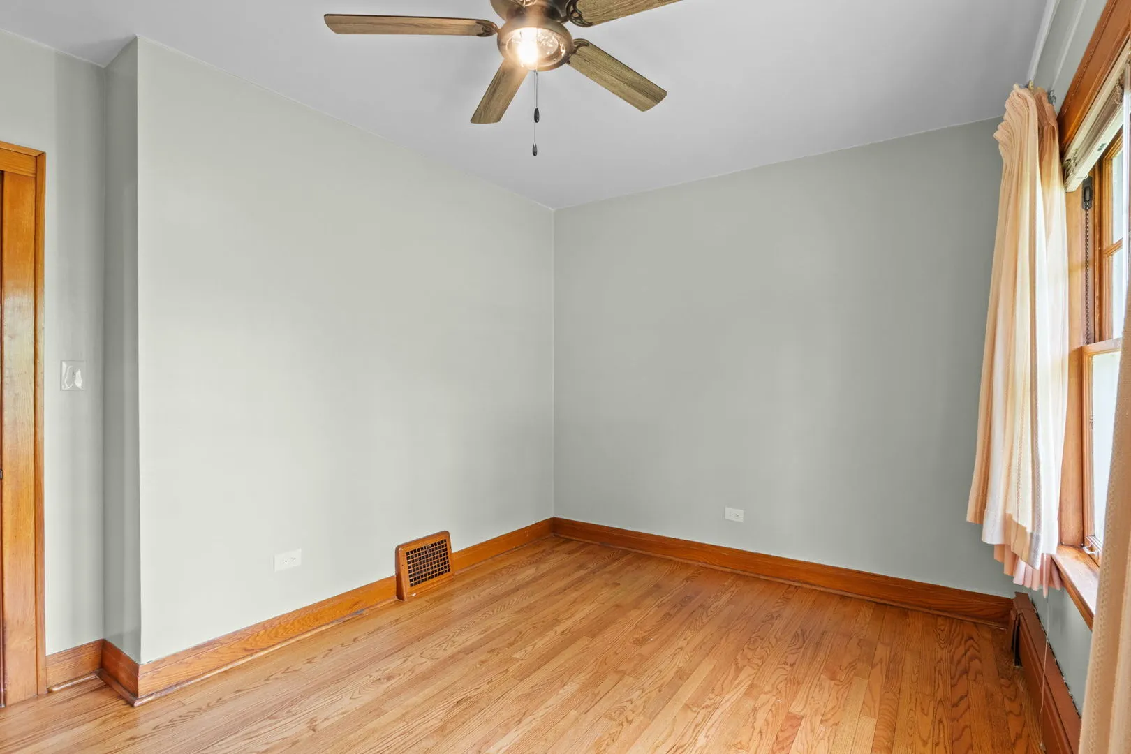 288 Middaugh Rd, ,  60514, USA 60514-Clarendon Hills-IL