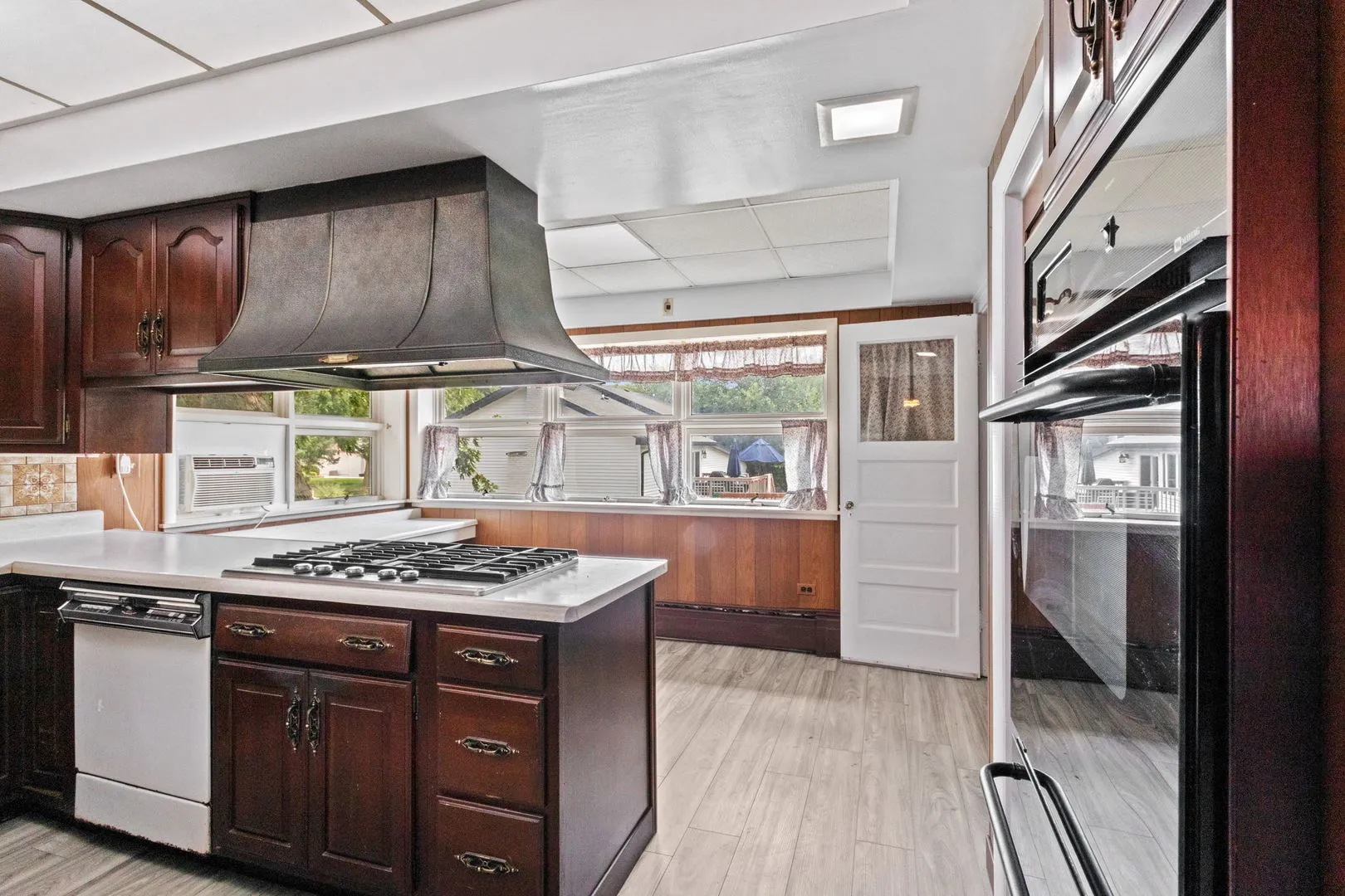 288 Middaugh Rd, ,  60514, USA 60514-Clarendon Hills-IL