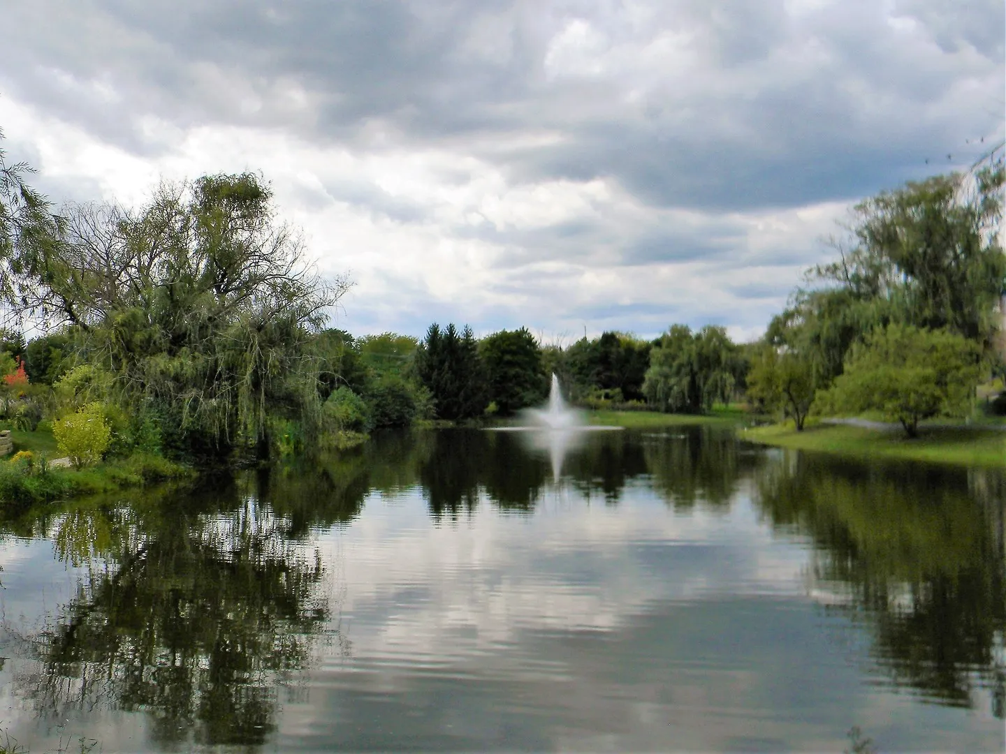 670 E Algonquin Rd, ,  60173, USA 60173-Schaumburg-IL
