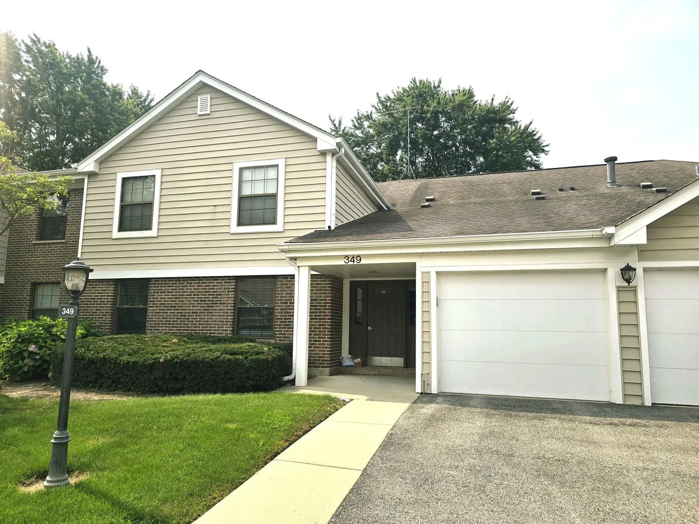 349 Newgate Ct, , 60193, USA 60193-Schaumburg-IL