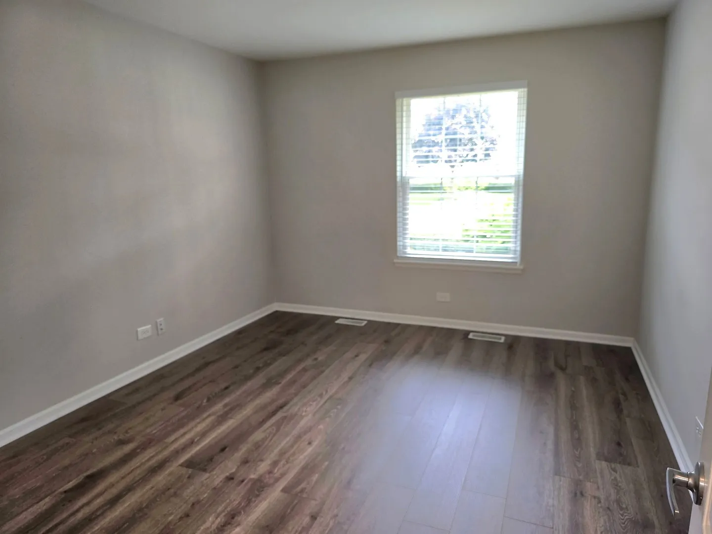 349 Newgate Ct, , 60193, USA 60193-Schaumburg-IL