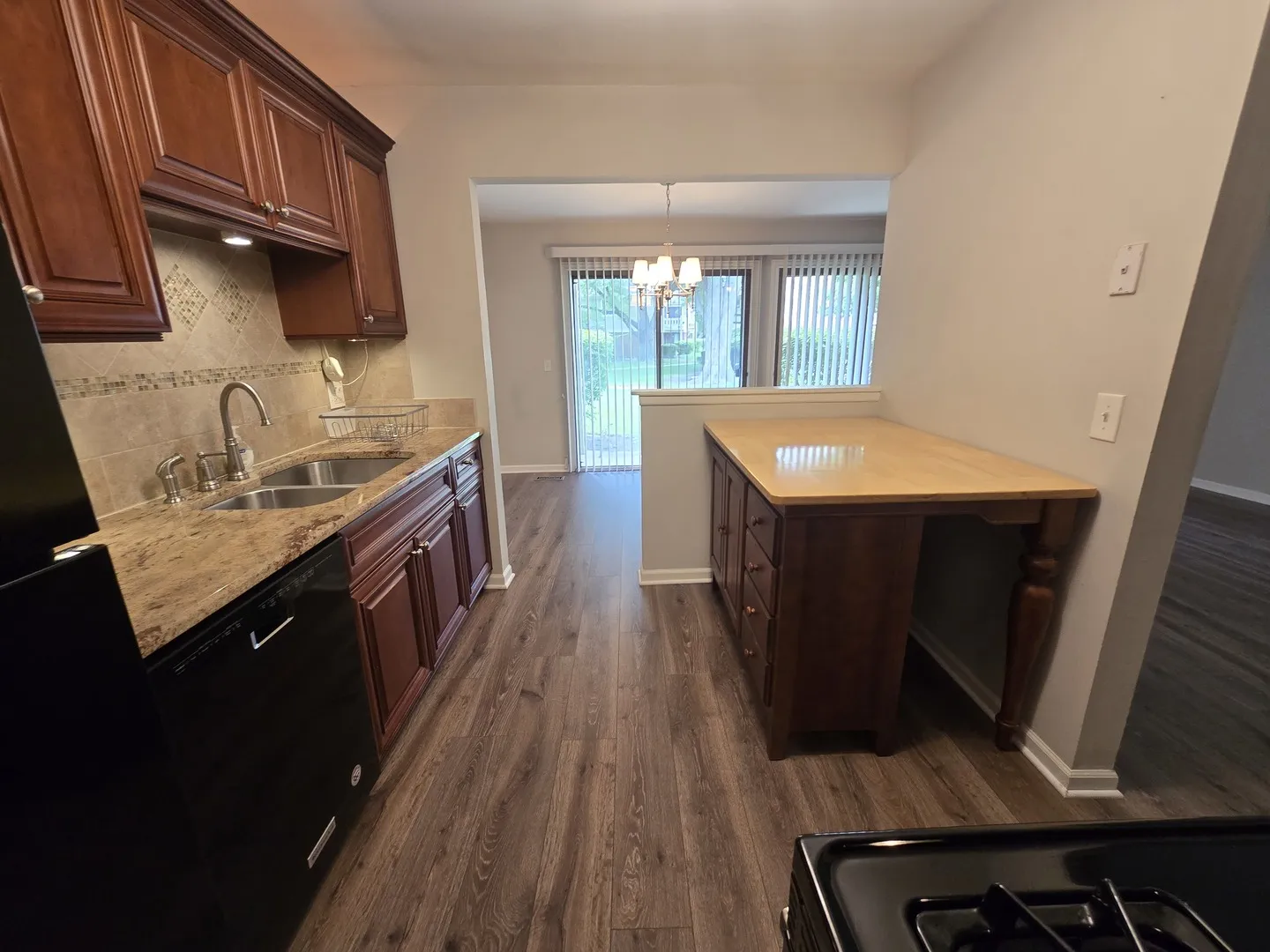 349 Newgate Ct, , 60193, USA 60193-Schaumburg-IL