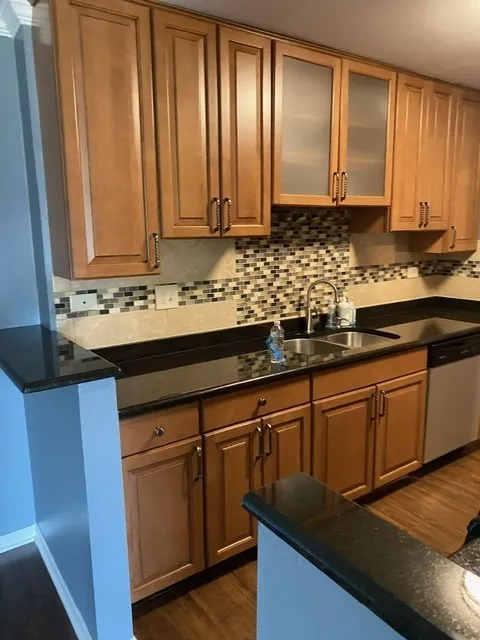 8970 N Parkside Ave, ,  60016, USA 60016-Des Plaines-IL