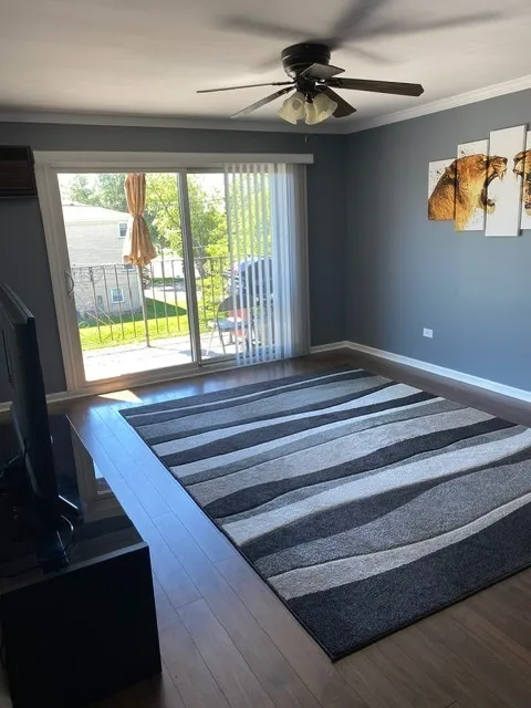 8970 N Parkside Ave, ,  60016, USA 60016-Des Plaines-IL