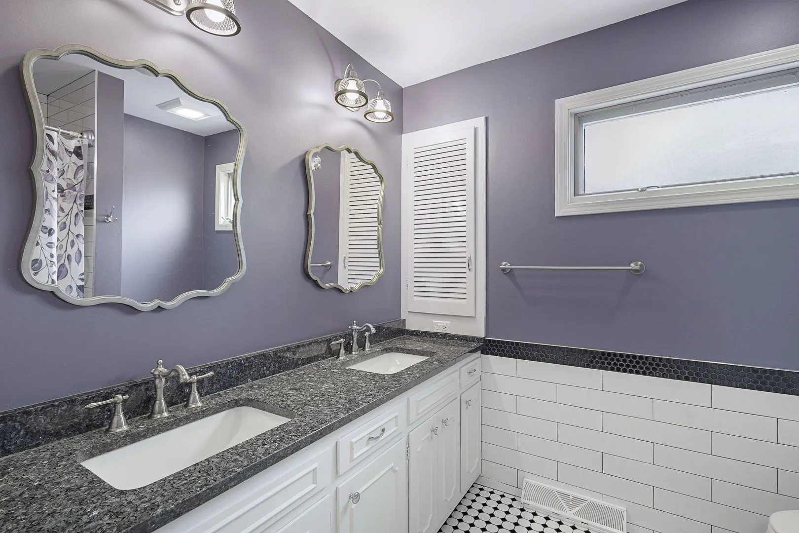 32 Chatham Ln, , 60523, USA 60523-Oak Brook-IL
