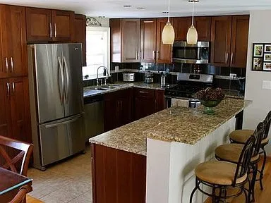 716 Kemah Ln, ,  60193, USA 60193-Schaumburg-IL