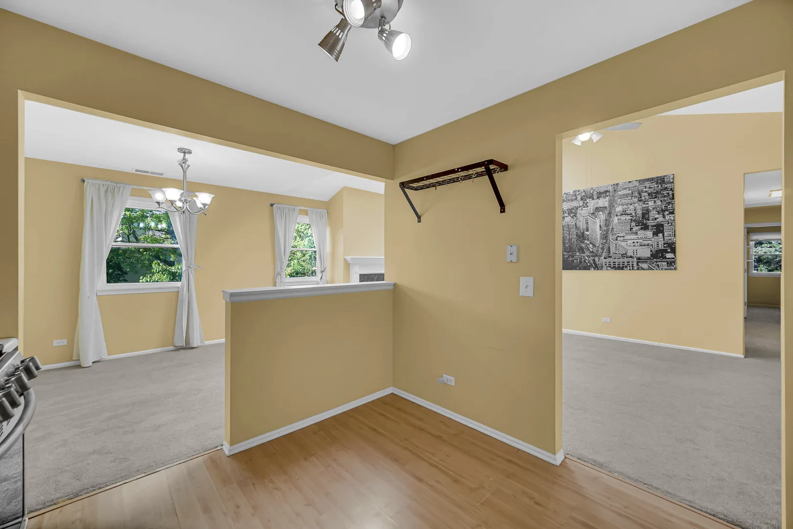 2403 Mallow Ct, , 60194, USA 60194-Schaumburg-IL