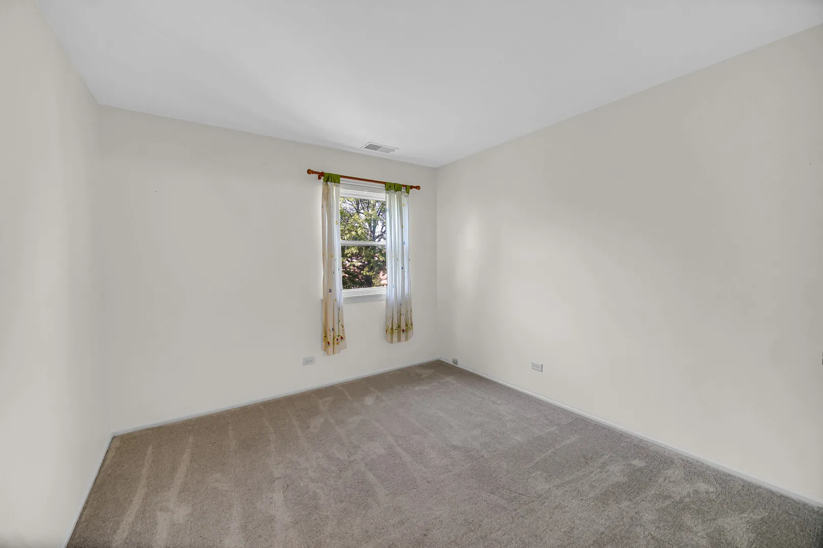 2403 Mallow Ct, , 60194, USA 60194-Schaumburg-IL