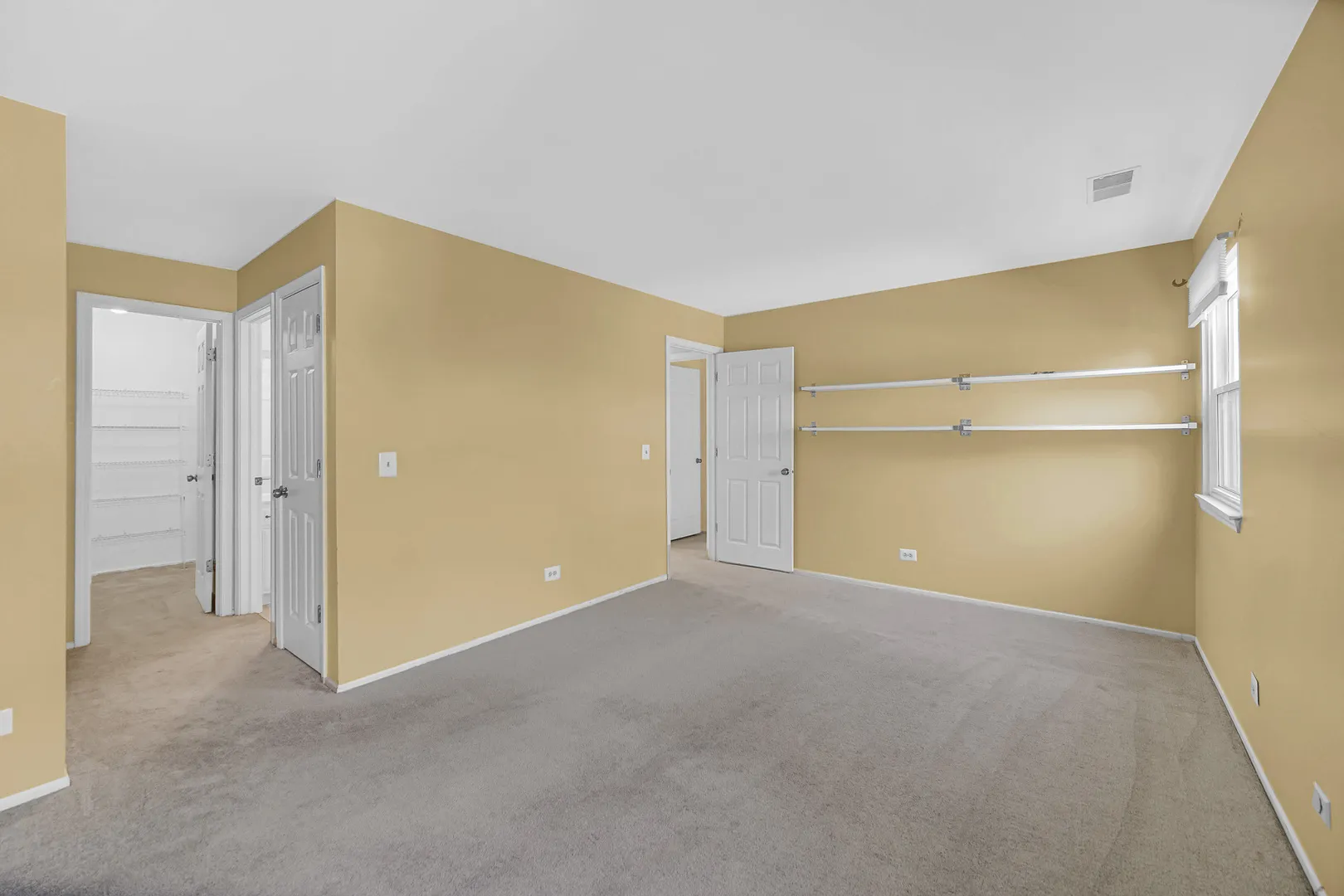 2403 Mallow Ct, , 60194, USA 60194-Schaumburg-IL