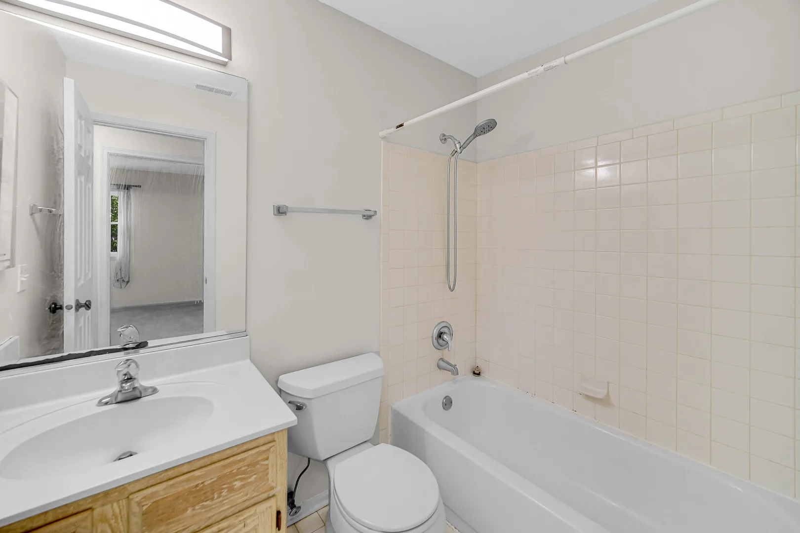 2403 Mallow Ct, , 60194, USA 60194-Schaumburg-IL