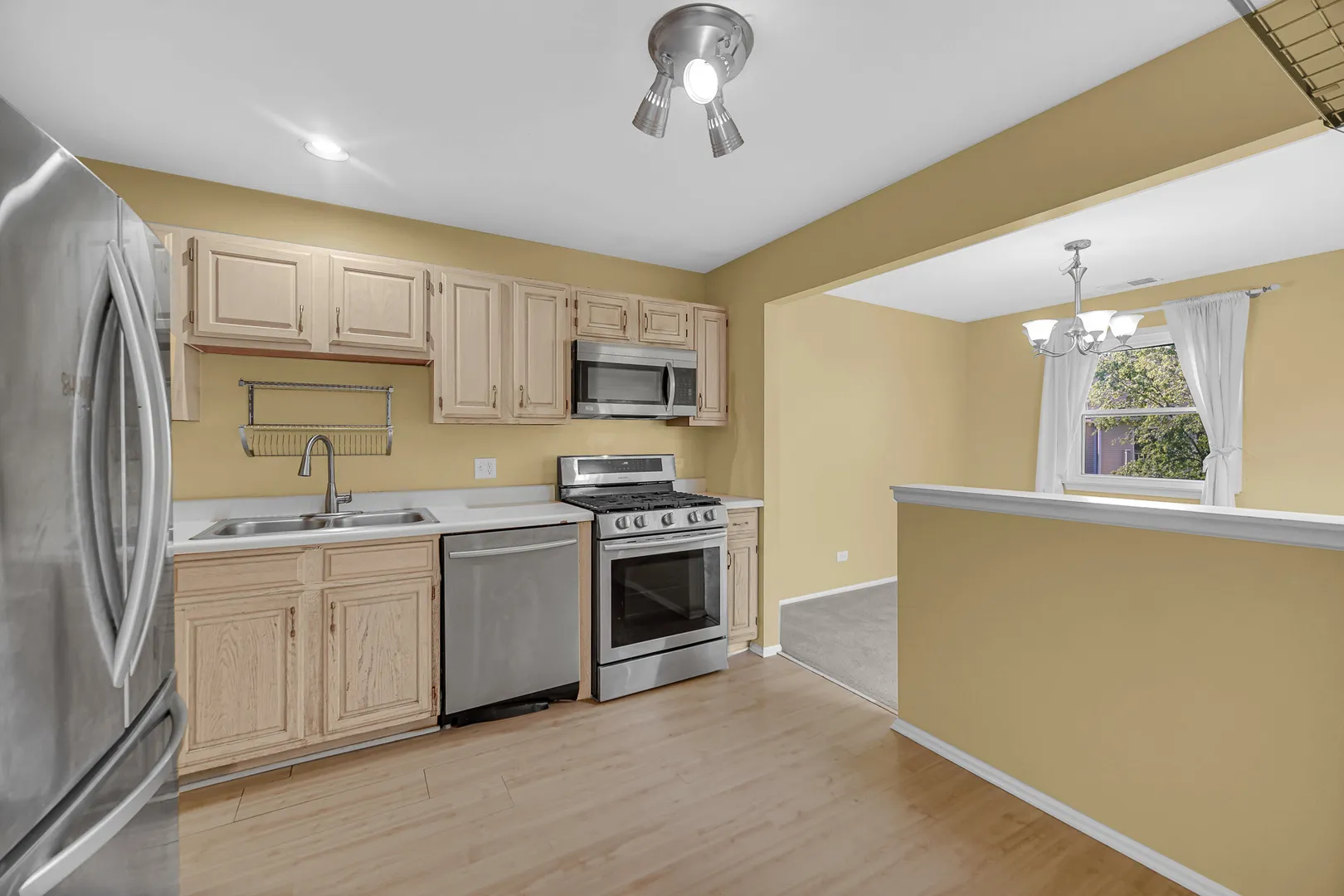 2403 Mallow Ct, , 60194, USA 60194-Schaumburg-IL