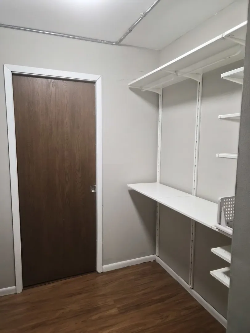 1482 Stonebridge Cir, ,  60189, USA 60189-Wheaton-IL