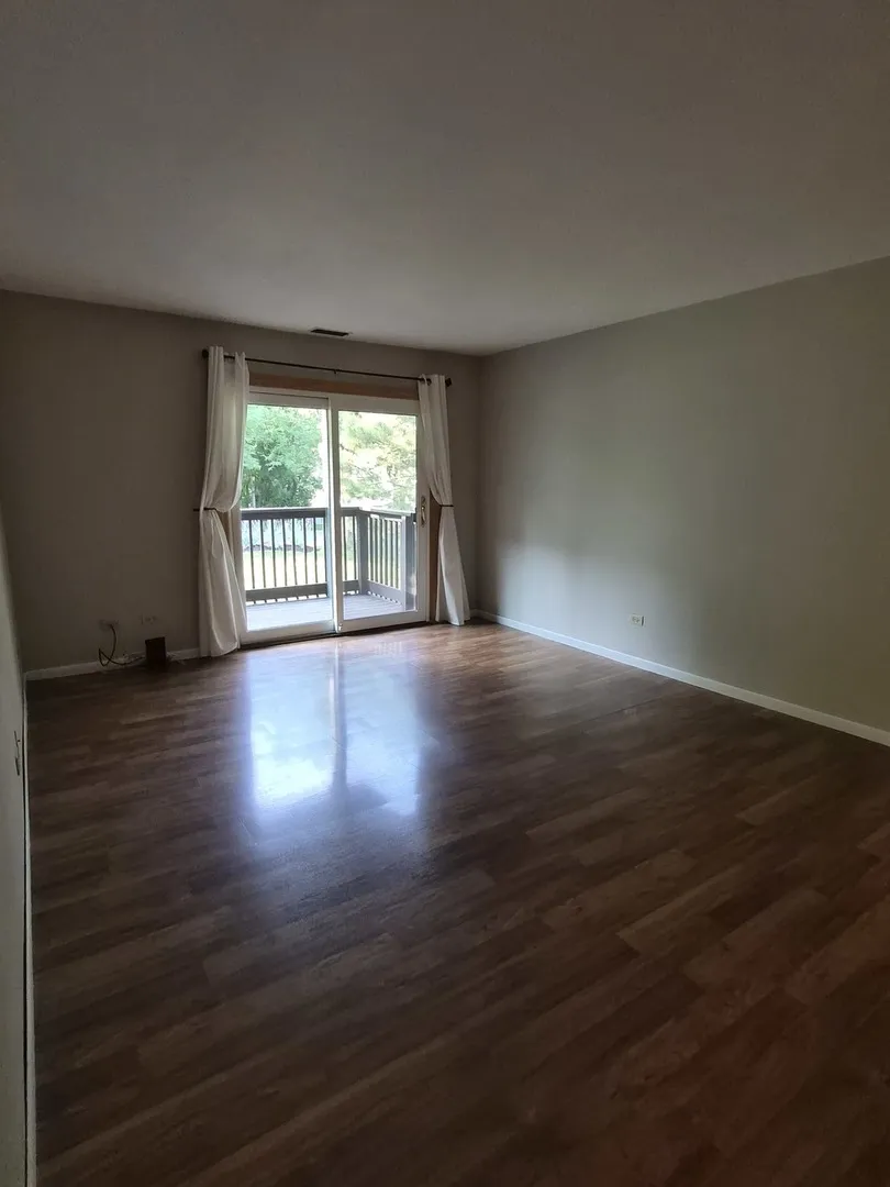 1482 Stonebridge Cir, ,  60189, USA 60189-Wheaton-IL