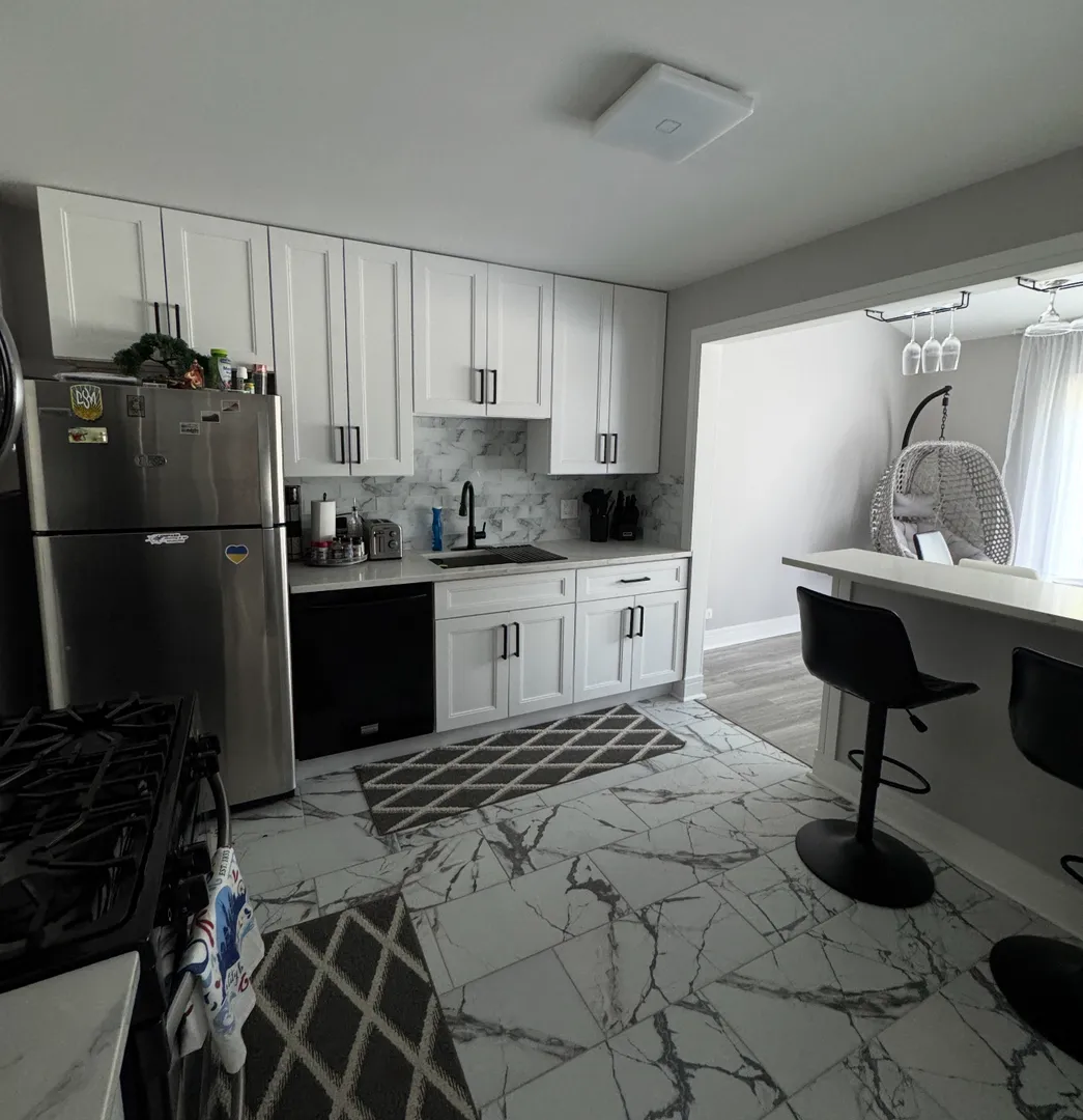 166 Stirling Ln, , 60194, USA 60194-Schaumburg-IL