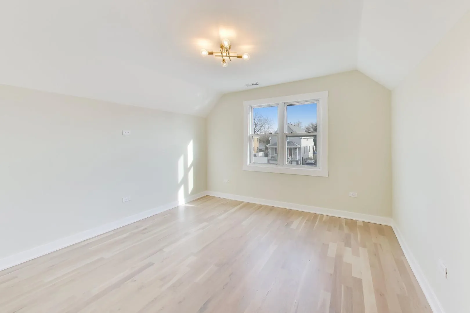 6730 W Dakin St, ,  60634, USA 60634-Chicago-IL