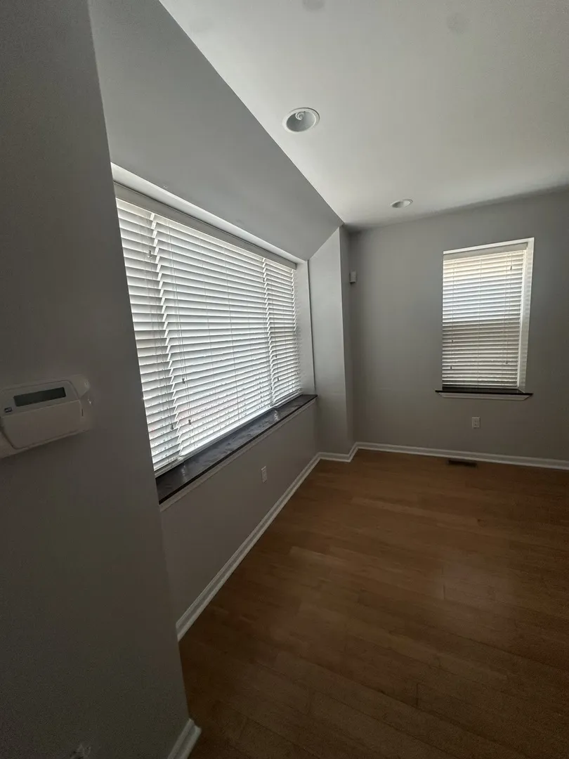 2449 W Taylor St, , 60612, USA 60612-Chicago-IL