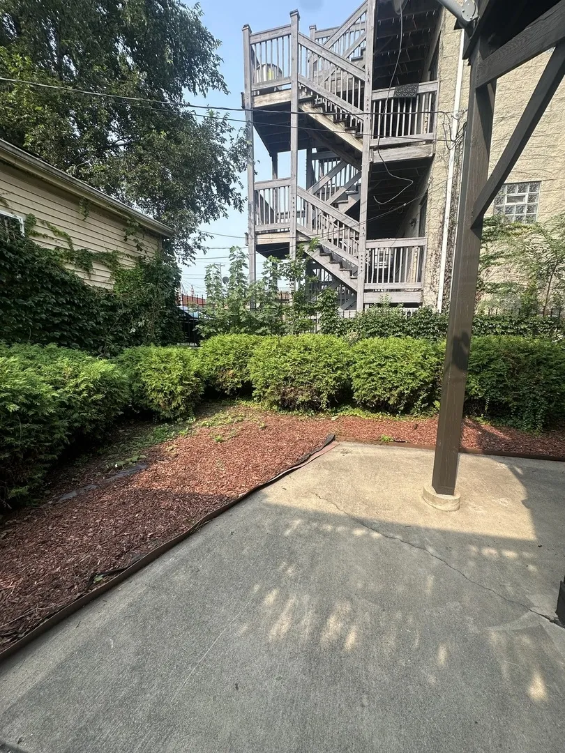2449 W Taylor St, , 60612, USA 60612-Chicago-IL
