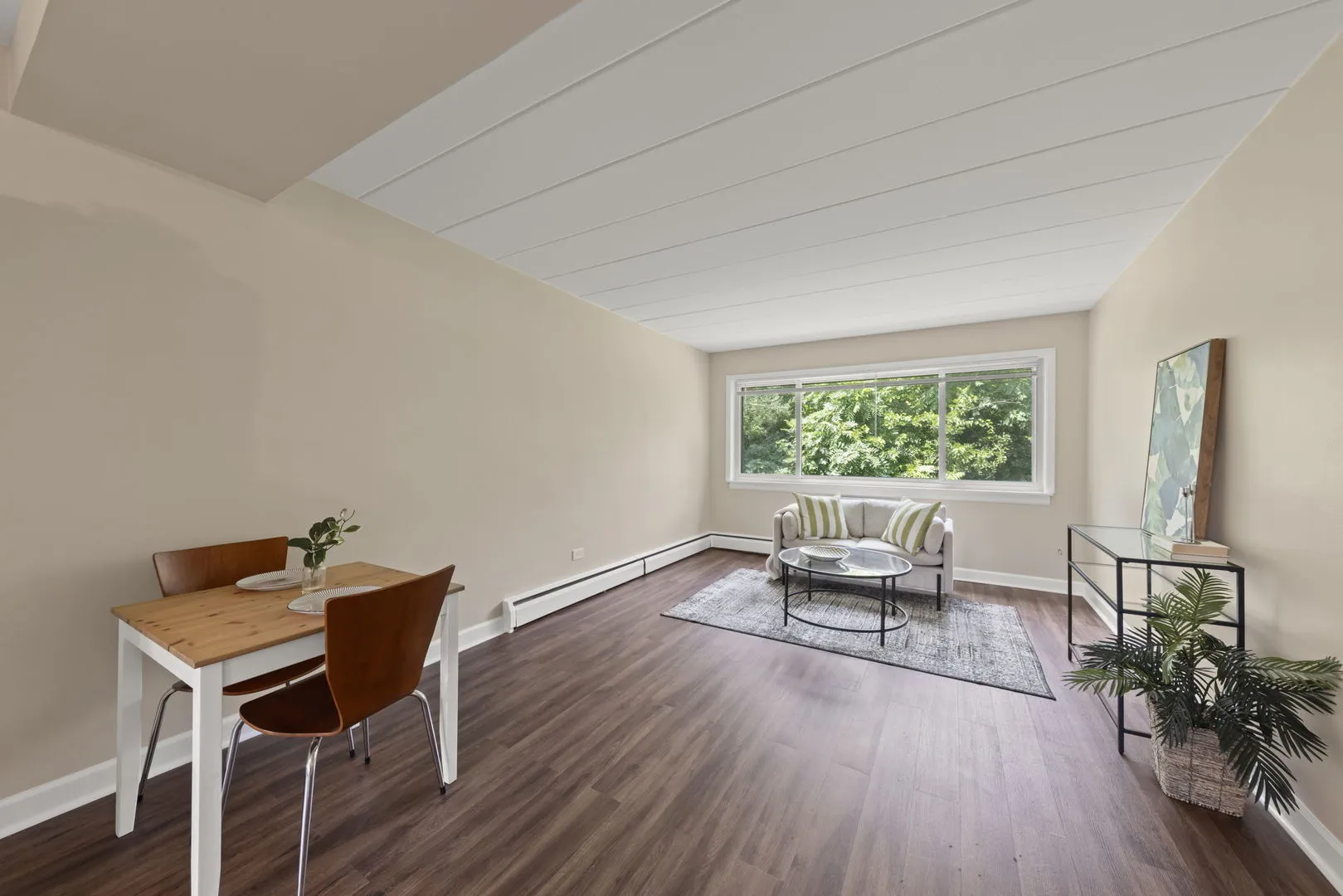 1307 College Ave, , 60187, USA 60187-Wheaton-IL