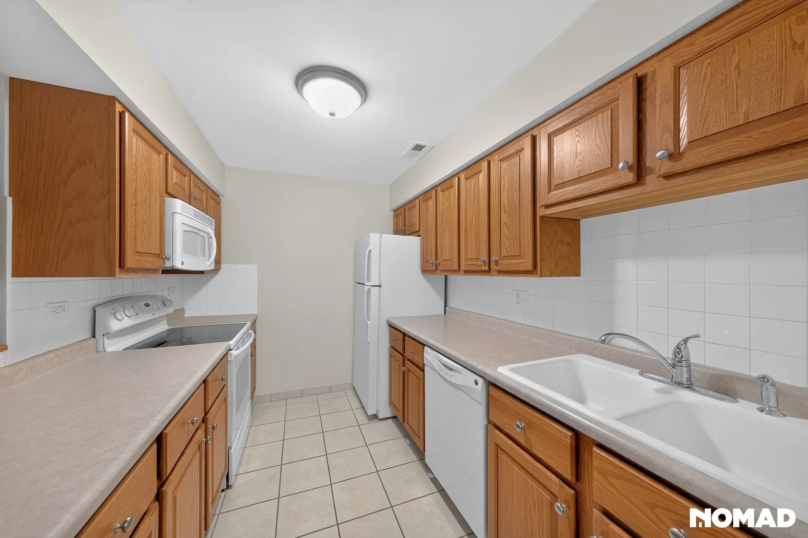 1420 Stonebridge Cir, ,  60189, USA 60189-Wheaton-IL