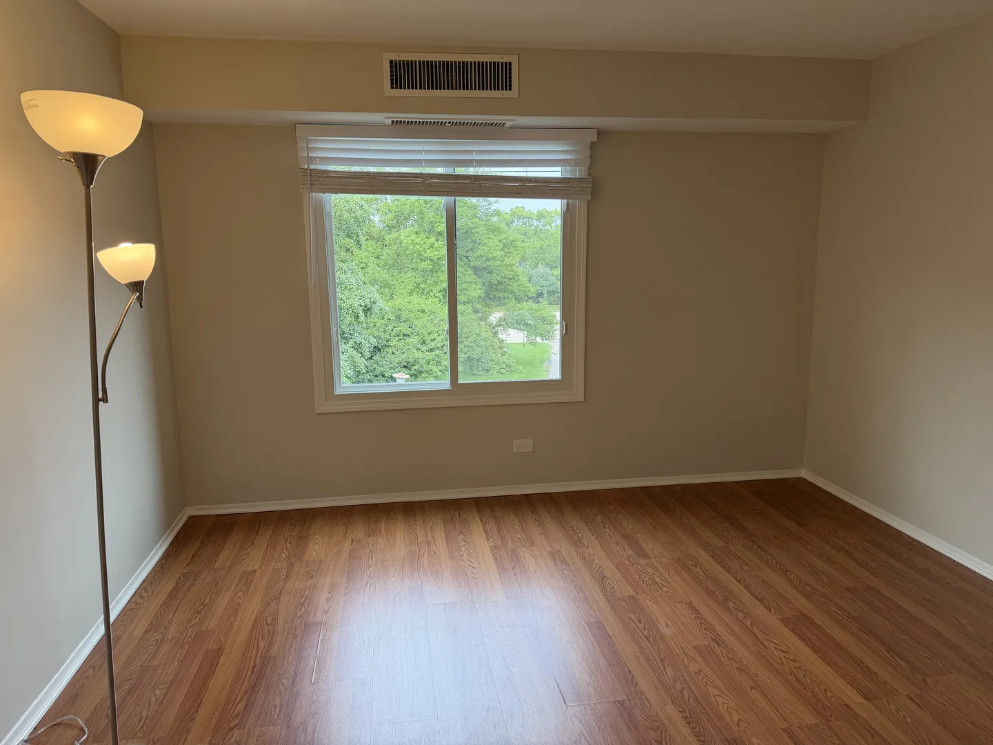 1415 E Central Rd, , 60005, USA 60005-Arlington Heights-IL