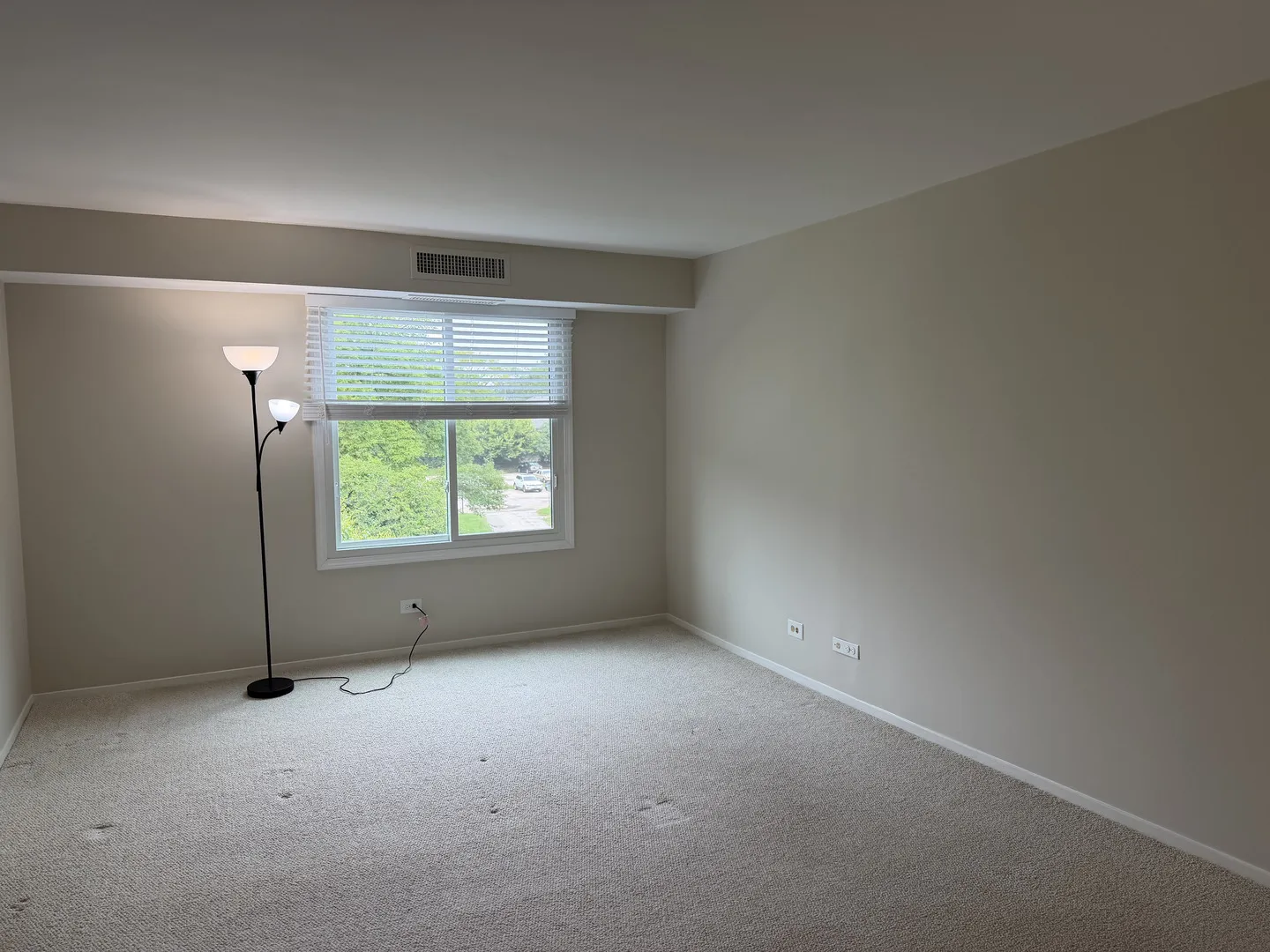 1415 E Central Rd, , 60005, USA 60005-Arlington Heights-IL
