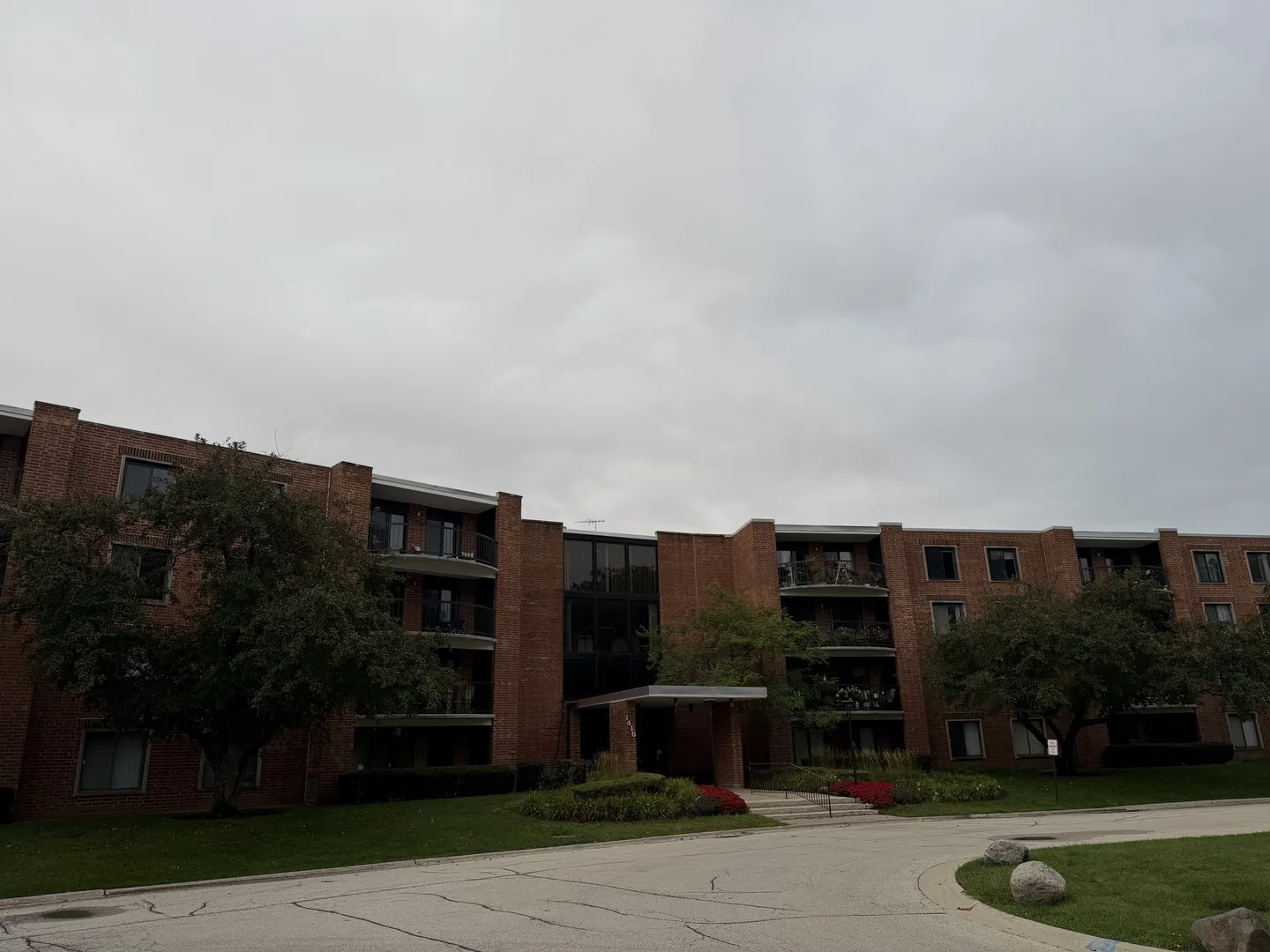 1415 E Central Rd, , 60005, USA 60005-Arlington Heights-IL