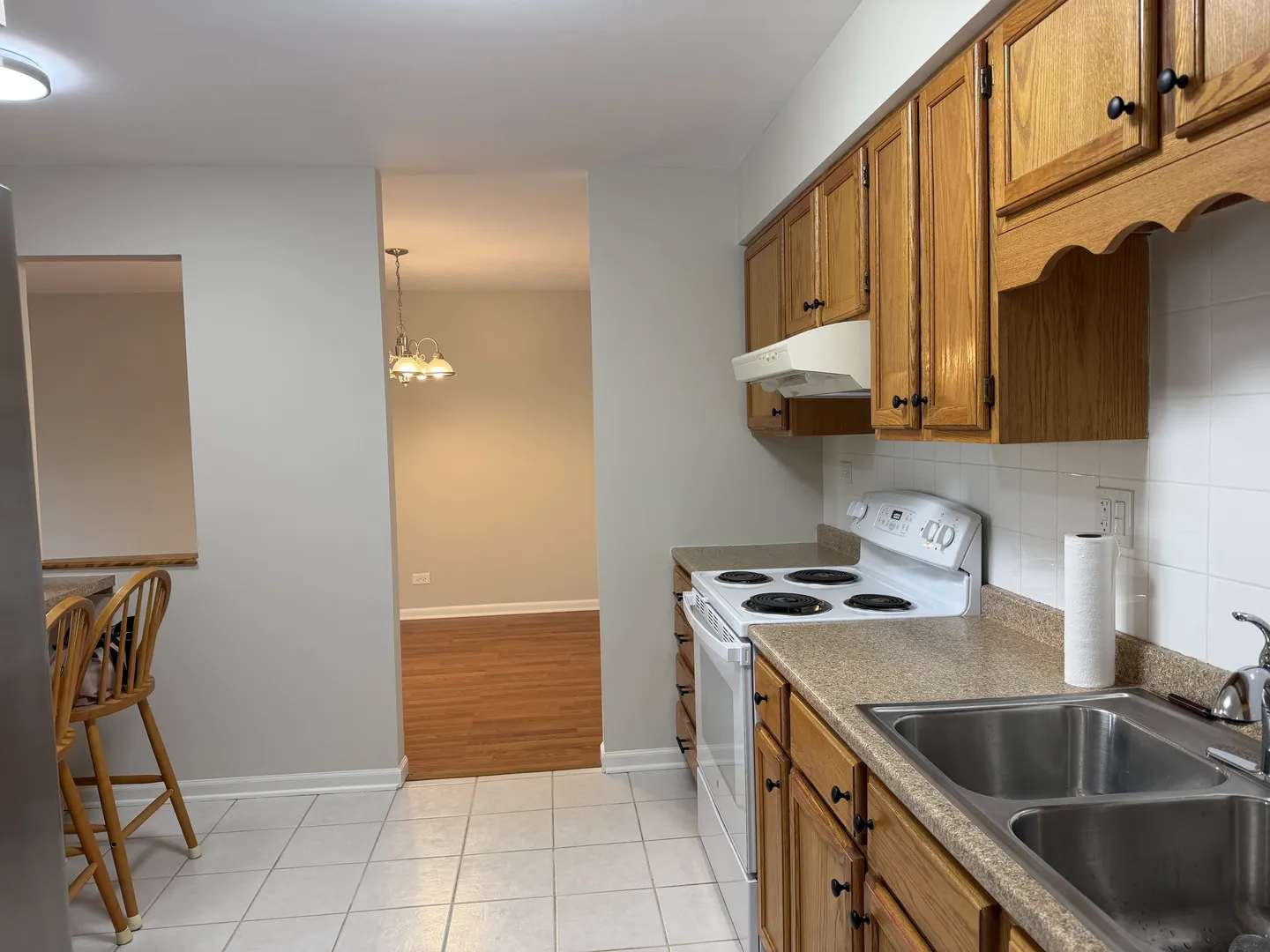 1415 E Central Rd, , 60005, USA 60005-Arlington Heights-IL