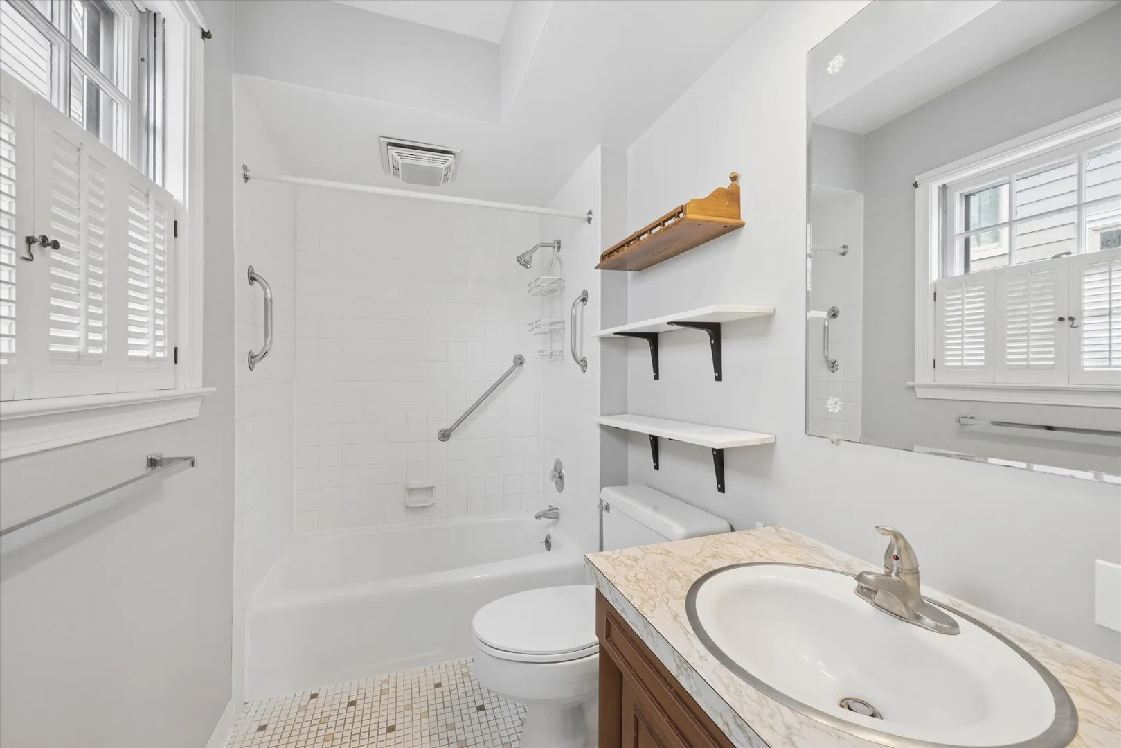 5309 Central Ave, ,  60558, USA 60558-Western Springs-IL