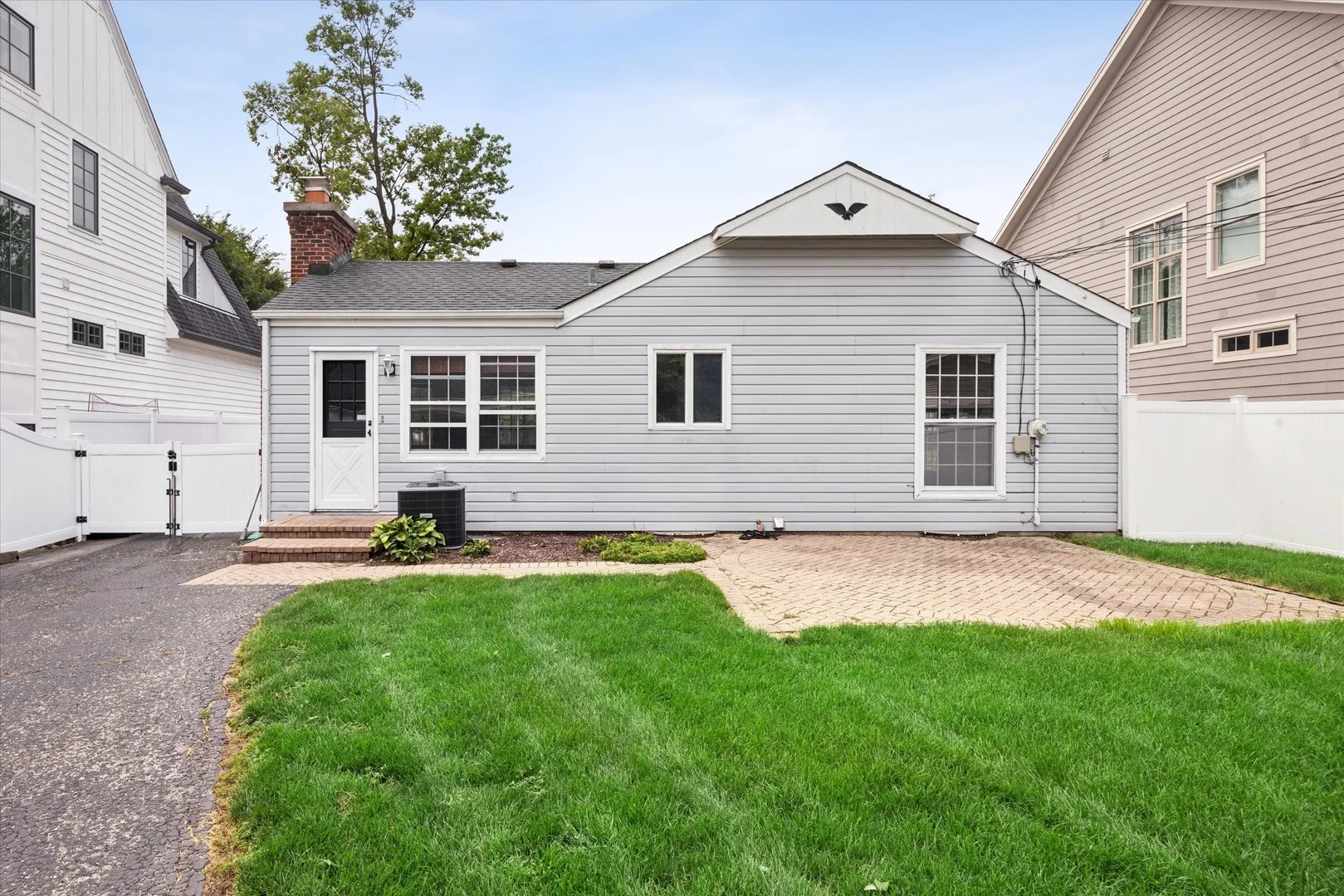 5309 Central Ave, ,  60558, USA 60558-Western Springs-IL