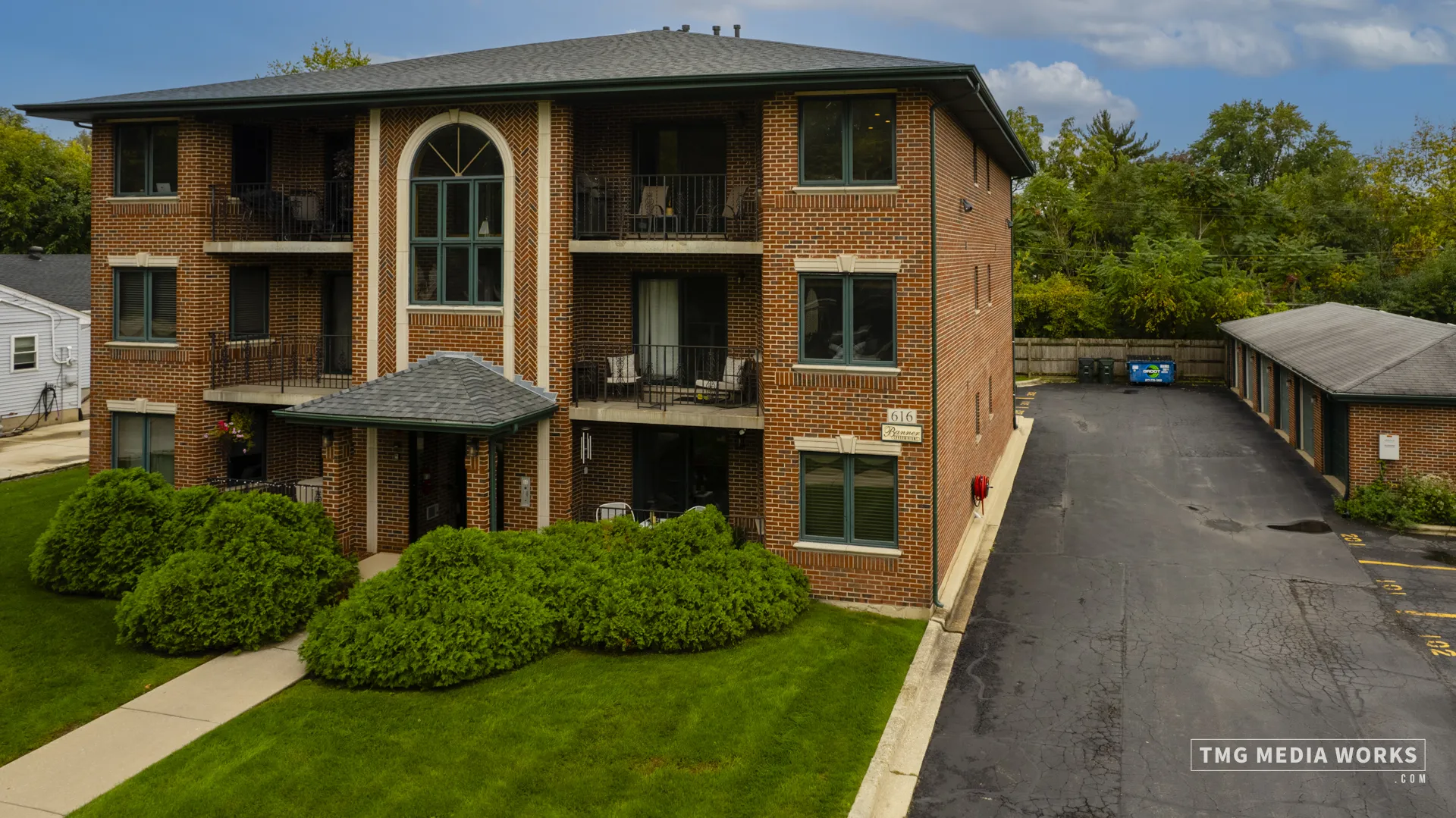 616 E 5th Ave, ,  60563, USA 60563-Naperville-IL