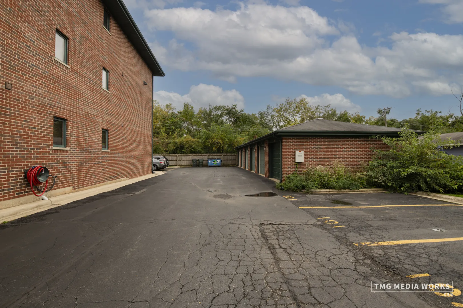616 E 5th Ave, ,  60563, USA 60563-Naperville-IL